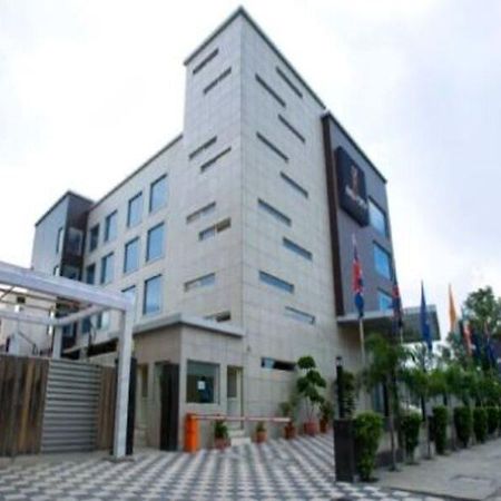Kings Forth Hotels Nueva Delhi Exterior foto