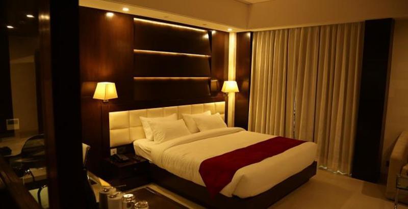 Kings Forth Hotels Nueva Delhi Exterior foto